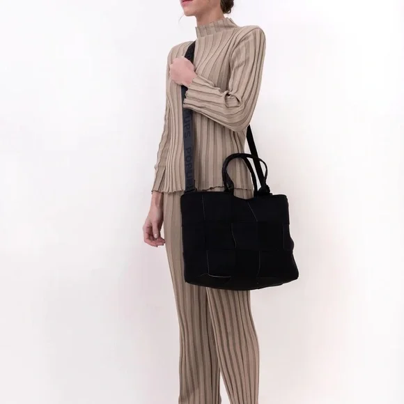 POPUPS ICON TOTE BLACK NEOPRENE PURSE - Picture 5 of 8